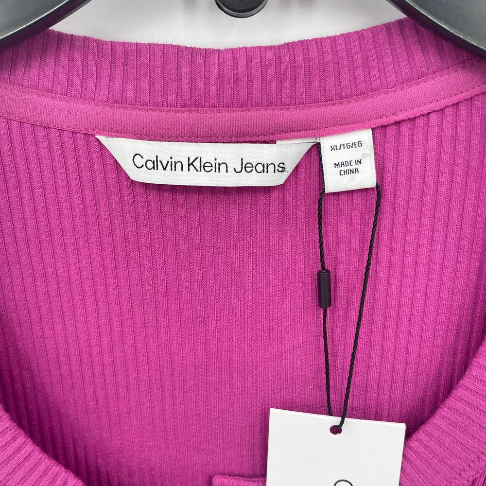 Calvin Klein Jeans Women's Pink Crop Top Size XL - Picture 3 of 5